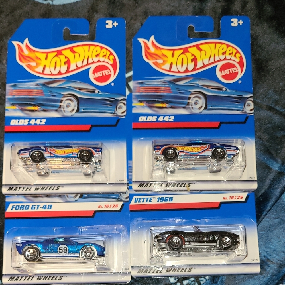 90's Hot Wheels Collection 1965 Vette/Olds 442/Ford GT-40